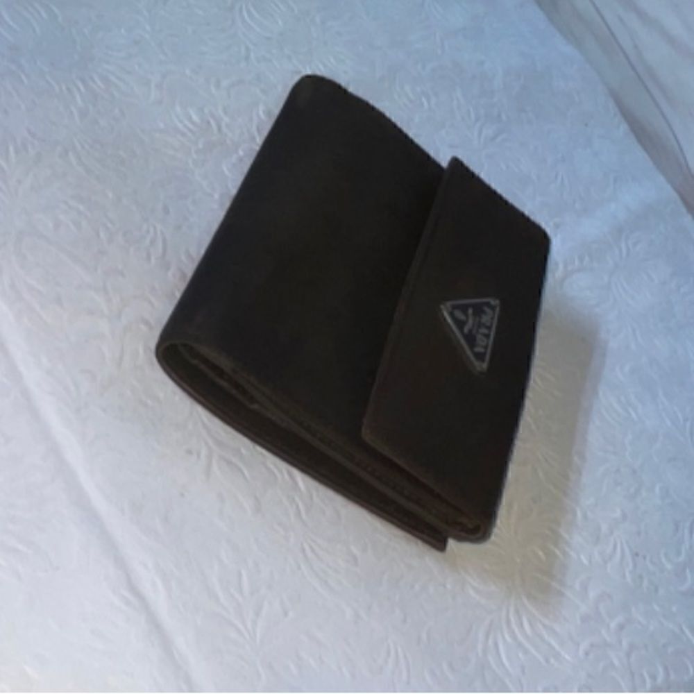 AUTHENTIC Prada Nylon Compact Wallet Brown - Picture 4 of 9